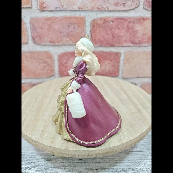 1996 Hallmark Keepsake Ornament Holiday Barbie Collectors Series Open Box - Picture 3 of 9